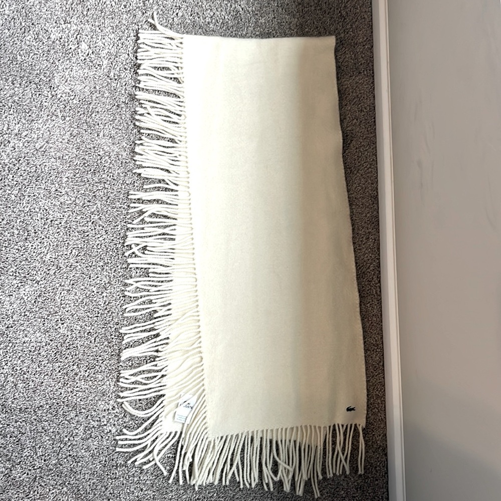 Lacoste lambswool scarf in cream